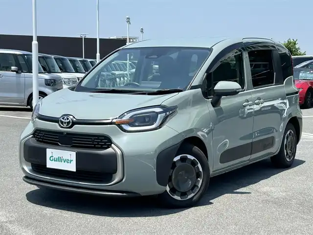 トヨタ シエンタ Z 奈良県 2022(令4)年 4.8万km アーバンカーキ 両側パワースライドドア/純正10.5インチナビ(フルセグTV/AM・FM/BT/USB)/アラウンドビューモニター/ビルトインETC2.0/ToyotaSafetySense/クルーズコントロール/レーントレーシングアシスト/レーンディパーチャーアラート/BSM(ブラインドスポットモニター)/LEDヘッドライト/純正フロアマット/スペアキー