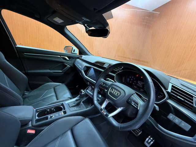 アウディ Ｑ３ 35TDIクワトロ Sライン 千葉県 2020(令2)年 6.5万km グレイシアホワイトメタリック ベーシックパッケージ　/ラグジュアリーパッケージ　/アシスタンスパッケージ　/純正ナビ　/360°カメラ　/ACC　/シートヒーター　/パワーシート　/電動リアゲート　/LEDヘッドライト　/オートライト　/純正19インチAW　/ドライブレコーダー