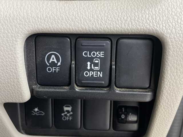 日産 デイズ ルークス X 埼玉県 2018(平30)年 2万km ピンクゴールドM 社外７インチナビ　/アラウンドビューモニター　/パワースライドドア　/エマージェンシーブレーキ　/Ｂｌｕｅｔｏｏｔｈ　/ビルトインＥＴＣ　/プッシュスタート　/スペアキー　/純正ドアバイザー　/純正フロアマット