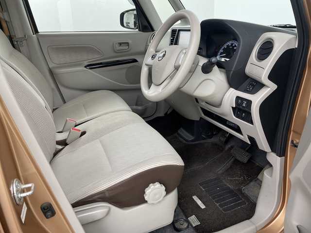 日産 デイズ ルークス X 埼玉県 2018(平30)年 2万km ピンクゴールドM 社外７インチナビ　/アラウンドビューモニター　/パワースライドドア　/エマージェンシーブレーキ　/Ｂｌｕｅｔｏｏｔｈ　/ビルトインＥＴＣ　/プッシュスタート　/スペアキー　/純正ドアバイザー　/純正フロアマット