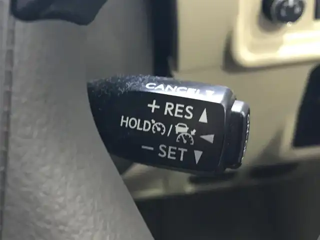 トヨタ ランドクルーザー プラド TX Lパッケージ 富山県 2022(令4)年 4.4万km ホワイトパールクリスタルシャイン サンルーフ/フリップダウンモニター/純正AW冬タイヤ車載/アルパイン9型ナビ/フルセグTV/Bluetooth/バックカメラ/プリクラッシュセーフティ/クリアランスソナー/レーンキープアシスト/レーダークルーズコントロール/レザーシート/パワーシート/シートヒーター／エアシート/プッシュスタート/スマートキー/ETC