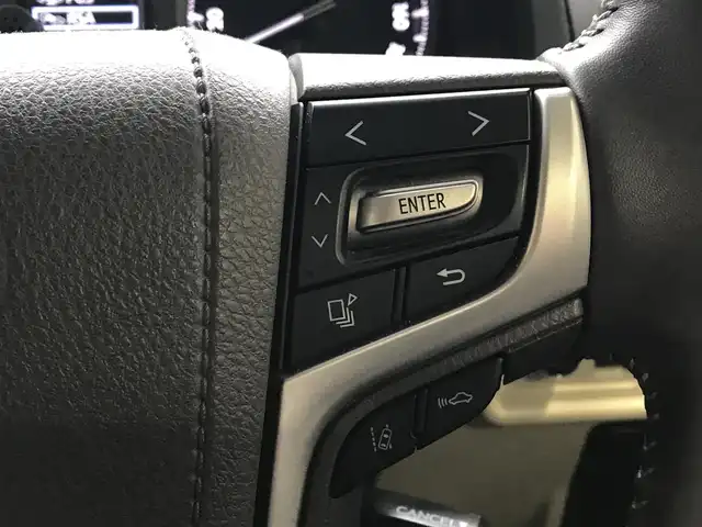 トヨタ ランドクルーザー プラド TX Lパッケージ 富山県 2022(令4)年 4.4万km ホワイトパールクリスタルシャイン サンルーフ/フリップダウンモニター/純正AW冬タイヤ車載/アルパイン9型ナビ/フルセグTV/Bluetooth/バックカメラ/プリクラッシュセーフティ/クリアランスソナー/レーンキープアシスト/レーダークルーズコントロール/レザーシート/パワーシート/シートヒーター／エアシート/プッシュスタート/スマートキー/ETC