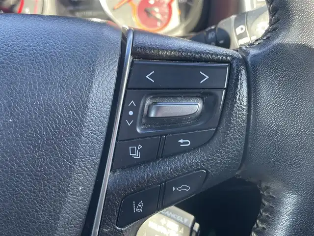 トヨタ ヴェルファイア ゴールデンアイズⅡ 静岡県 2021(令3)年 5.3万km ホワイトパールクリスタルシャイン 純正ディスプレイオーディオ　/・Ｂｌｕｅｔｏｏｔｈ接続　/・USB入力端子/・DVD再生機能/純正12インチフリップダウンモニター/バックカメラ/レーダークルーズコントロール/サンルーフ　/両側パワースライドドア　/パワーバックドア　/プリクラッシュセーフティ/レーンアシスト/横滑り防止装置/ＡＣ１００Ｖ電源　/電動パーキングブレーキ/オートブレーキホールド　/ハーフレザーシート/2列目オットマン/前後コーナーセンサー/3眼LEDヘッドライト/LEDオートライト/オートハイビーム/スマートキー/プッシュスタート/ビルトインETC/純正18インチアルミホイール/純正フロアマット