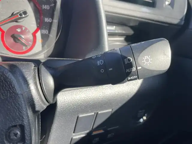 トヨタ ヴェルファイア ゴールデンアイズⅡ 静岡県 2021(令3)年 5.3万km ホワイトパールクリスタルシャイン 純正ディスプレイオーディオ　/・Ｂｌｕｅｔｏｏｔｈ接続　/・USB入力端子/・DVD再生機能/純正12インチフリップダウンモニター/バックカメラ/レーダークルーズコントロール/サンルーフ　/両側パワースライドドア　/パワーバックドア　/プリクラッシュセーフティ/レーンアシスト/横滑り防止装置/ＡＣ１００Ｖ電源　/電動パーキングブレーキ/オートブレーキホールド　/ハーフレザーシート/2列目オットマン/前後コーナーセンサー/3眼LEDヘッドライト/LEDオートライト/オートハイビーム/スマートキー/プッシュスタート/ビルトインETC/純正18インチアルミホイール/純正フロアマット