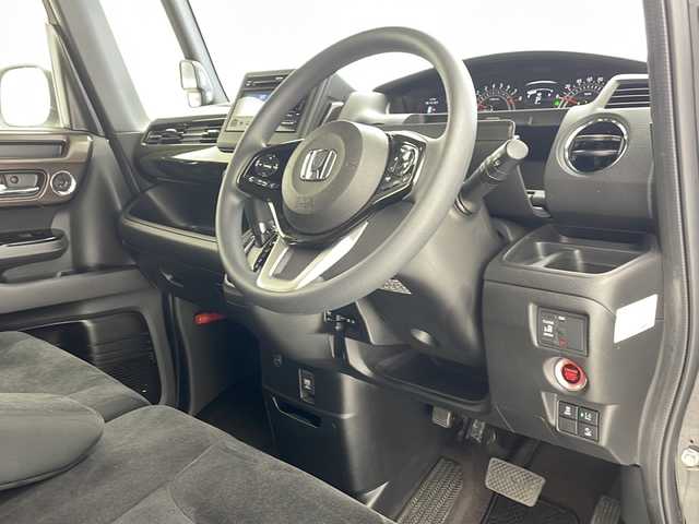 ホンダ Ｎ ＢＯＸ カスタム G L ホンダセンシング 沖縄県 2020(令2)年 3.7万km クリスタルブラックパール 社外ナビ/（フルセグ CD DVD Bluetooth）/バックカメラ/ETC/レーダークルーズコントロール/パワースライドドア/シートヒーター/純正LEDライト/オートライト/コーナーセンサー/純正フロアマット/純正アルミホイール/電動格納ミラー/チップアップシート/ベンチシート