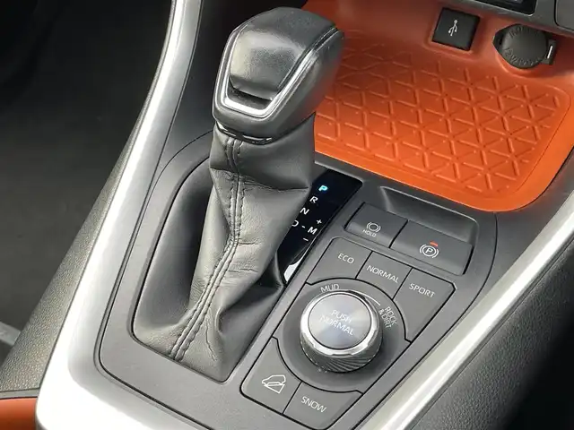 トヨタ ＲＡＶ４ アドベンチャー 道南・函館 2022(令4)年 1.4万km アティチュードブラックマイカ 衝突軽減ブレーキ/サンルーフ/バックカメラ/ＥＴＣ/クルーズコントロール/コーナーセンサー/ブラインドスポットモニター/レーンキープアシスト/オートハイビーム/シートヒーター/ベンチレーション