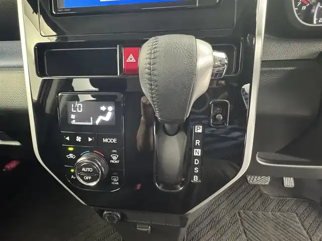 トヨタ タンク カスタムG 愛知県 2019(平31)年 5.2万km マゼンタベリーマイカM ・純正7インチナビ/・バックカメラ/・Bluetooth/・フルセグTV/・トヨタセーフティセンス/・衝突被害軽減システム/・レーンキープアシスト/・コーナーセンサー/・クルーズコントロール/・横滑り防止装置/・オートライト/・LEDヘッドライト/・両側パワースライドドア/・ドライブレコーダー/・ETC/・純正AW/・プッシュスタート/・スマートキー/・スペアキー