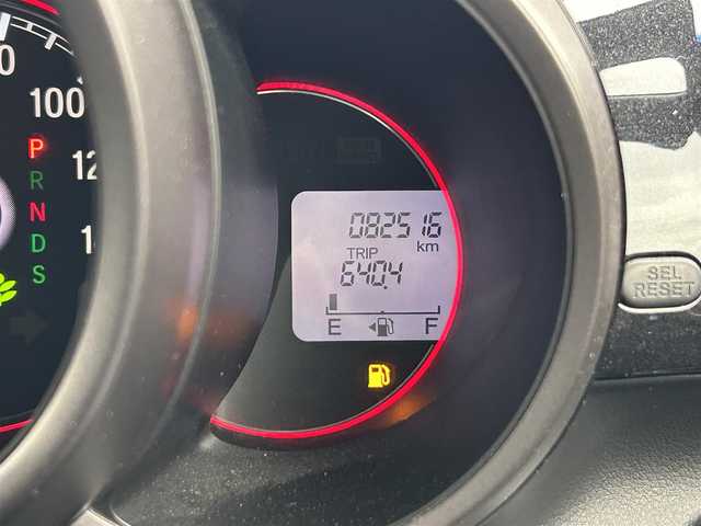 ホンダ Ｎ ＢＯＸ 2トーン カスタム G ターボLパッケージ 群馬県 2015(平27)年 8.3万km 白Ⅱ (株)IDOMが運営する【じしゃロン伊勢崎店】の自社ローン専用車両になりますこちらは現金またはオートローンご利用時の価格です。自社ローンご希望の方は別途その旨お申付け下さい/両側パワースライドドア/社外SDナビゲーション/バックカメラ/CD/DVD/SD/DTV/BT（電話のみ）/パドルシフト/クルーズコントロール/ETC/HIDヘッドライト/オートライト/フォグライト/ドアバイザー/純正フロアマット