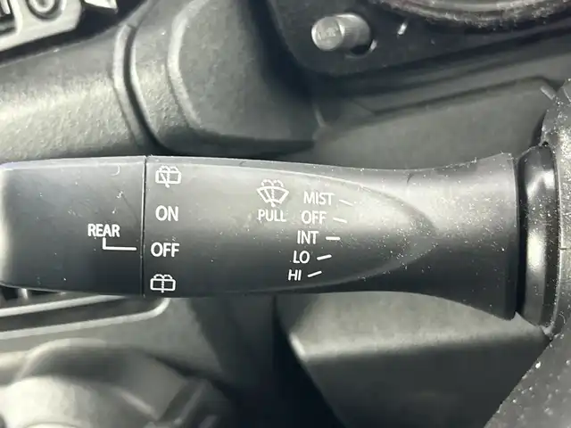 スズキ ジムニー XC 愛知県 2020(令2)年 3.2万km ミディアムグレー 純正7インチナビ/・フルセグTV/・バックカメラ/・Bluetooth/ビルトインETC/ドライブレコーダー/スズキセーフティサポート/クルーズコントロール/LEDヘッドライト/純正16インチアルミホイール/革巻きステアリング/SRSエアバッグ/撥水加工ファブリックシート/シートヒーター/スマートキー/プッシュスタート