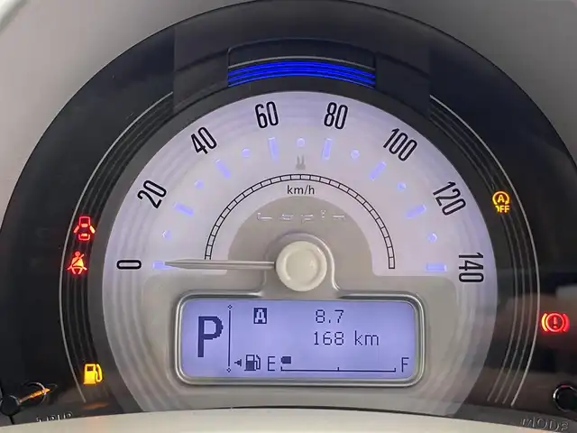 スズキ ラパン ＬＣ X 愛知県 2023(令5)年 0.1万km トラッドカーキメタリック/アーバンブラウン 2トーン デュアルカメラブレーキサポート　禁煙車　ハーフレザー　シートヒーター　ツートンカラー　衝突軽減　車線逸脱　リヤパーキングセンサー　ＬＥＤオートライト　プッシュスタート　ＵＳＢポート　ナノイーＸエアコン