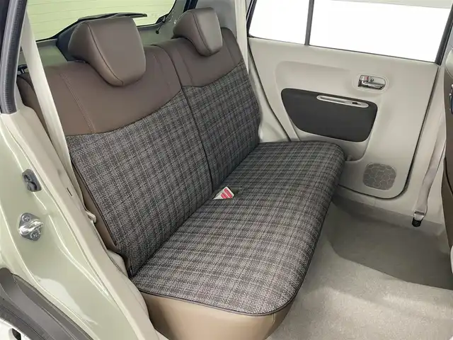 スズキ ラパン ＬＣ X 愛知県 2023(令5)年 0.1万km トラッドカーキメタリック/アーバンブラウン 2トーン デュアルカメラブレーキサポート　禁煙車　ハーフレザー　シートヒーター　ツートンカラー　衝突軽減　車線逸脱　リヤパーキングセンサー　ＬＥＤオートライト　プッシュスタート　ＵＳＢポート　ナノイーＸエアコン