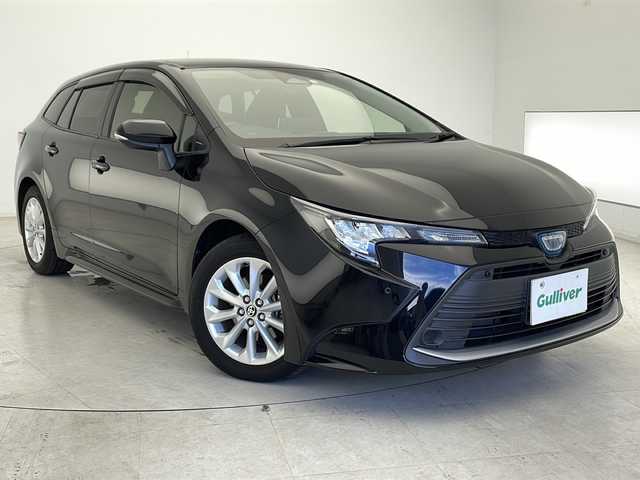 トヨタ カローラツーリング ハイブリッド G 千葉県 2023(令5)年 1.6万km アティチュードブラックマイカ 純正ディスプレイオーディオ（ナビ/フルセグTV/BT/USB）/ETC2.0/ブラインドスポットモニター/バックカメラ　/トヨタセーフティセンス　/レーダークルーズコントロール/クリアランスソナー/スマートキー/ＬＥＤランプ/オートライト/オートマチックハイビーム/オートエアコン/純正フロアマット/純正ドアバイザー/スペアタイヤ
