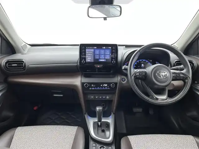 トヨタ ヤリスクロス Z 福井県 2020(令2)年 2.1万km ブラックマイカ/ホワイトパールクリスタルシャイン 2トーン