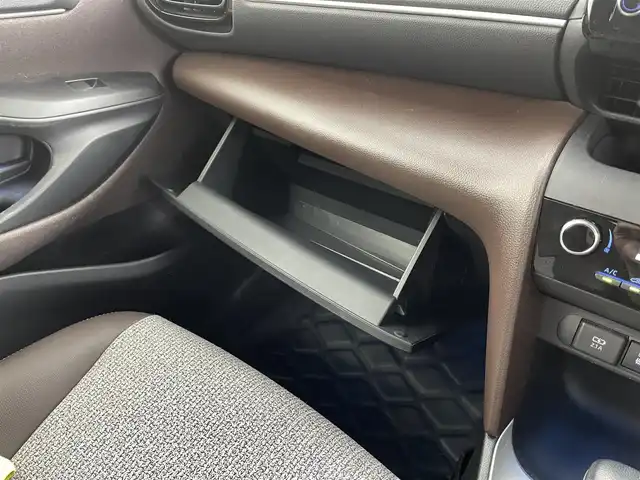 トヨタ ヤリスクロス Z 福井県 2020(令2)年 2.1万km ブラックマイカ/ホワイトパールクリスタルシャイン 2トーン