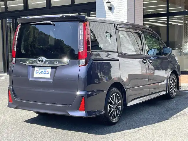 トヨタ ノア Si 高知県 2014(平26)年 11.9万km ダークバイオレットマイカメタリック (株)IDOMが運営する【じしゃロン高知店】の自社ローン専用車両になります。こちらは現金またはオートローンご利用時の価格です。自社ローンご希望の方は別途その旨お申付け下さい