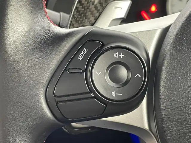 トヨタ ８６ GT 福島県 2018(平30)年 5.5万km クリスタルホワイトパール 純正ナビ/・型番:NSZT-W66T/・フルセグTV/Bluetooth/CD/DVD/・バックカメラ/・ETC/・ドライブレコーダー/クルーズコントロール/コーナーセンサー/リアスポイラー/革巻きステアリング/・ステアリングリモコン/・パドルシフト/プッシュスタート/・スマート/・スペアキー/LEDヘッドライト/・オートライト/・フォグライト/純正フロアマット/ドアバイザー