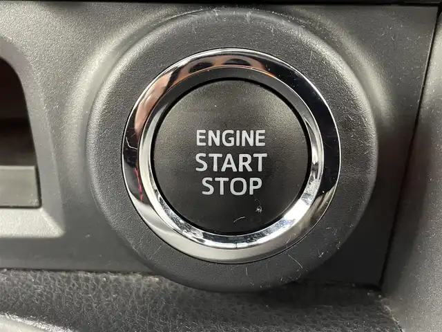 トヨタ ８６ GT 福島県 2018(平30)年 5.5万km クリスタルホワイトパール 純正ナビ/・型番:NSZT-W66T/・フルセグTV/Bluetooth/CD/DVD/・バックカメラ/・ETC/・ドライブレコーダー/クルーズコントロール/コーナーセンサー/リアスポイラー/革巻きステアリング/・ステアリングリモコン/・パドルシフト/プッシュスタート/・スマート/・スペアキー/LEDヘッドライト/・オートライト/・フォグライト/純正フロアマット/ドアバイザー