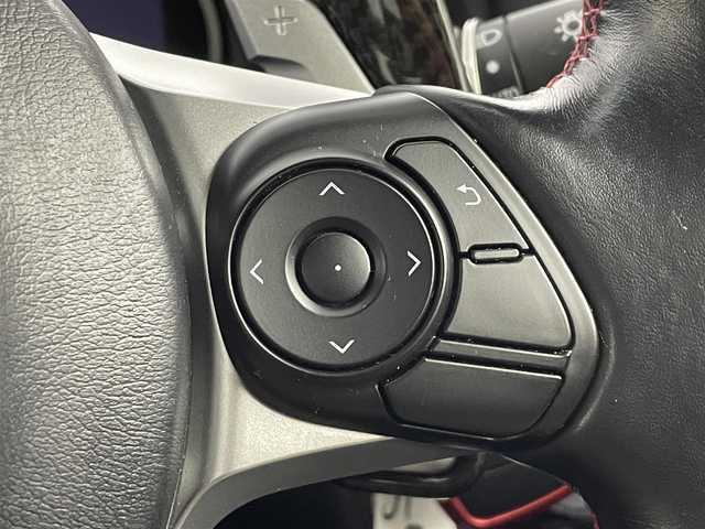 トヨタ ８６ GT 福島県 2018(平30)年 5.6万km クリスタルホワイトパール 純正ナビ/・型番:NSZT-W66T/・フルセグTV/Bluetooth/CD/DVD/・バックカメラ/・ETC/・ドライブレコーダー/クルーズコントロール/コーナーセンサー/リアスポイラー/革巻きステアリング/・ステアリングリモコン/・パドルシフト/プッシュスタート/・スマート/・スペアキー/LEDヘッドライト/・オートライト/・フォグライト/純正フロアマット/ドアバイザー