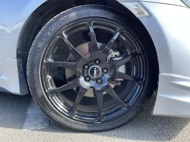 トヨタ ８６ GT リミテッド 東京都 2014(平26)年 3.3万km アイスシルバーメタリック TRDエアロ/GTウィング/225/40R18インチTRDアルミ/純正SDナビ/フルセグTV/【CD/DVD/SD/Bluetooth】/ETC/パドルシフト/ハーフレザーシート/D/N席シートヒーター/オートライト/HIDヘッドライト/プッシュスタート/スマートキー/純正フロアマット