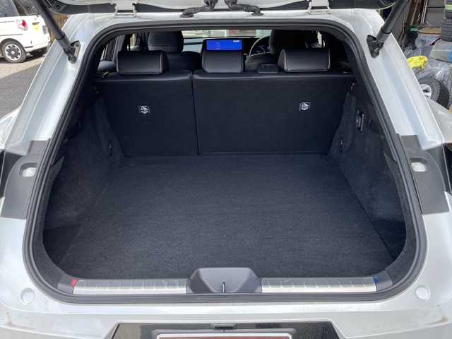 トヨタ クラウン スポーツ Z 福島県 2023(令5)年 1万km プレシャスホワイトパール 4WD/パワーバックドア/純正アルミホイール/モデリスタエアロ/LEDヘッドライト/オートライト/ディスプレイオーディオ（BT・フルセグTV）/純正サンルーフ/ETC2.0/シートエアコン・ヒーター（前席）/Wエアコン/コーナーセンサー/パワーシート（前席）/純正フロアマット