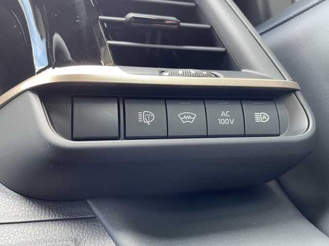 トヨタ クラウン スポーツ Z 福島県 2023(令5)年 1万km プレシャスホワイトパール 4WD/パワーバックドア/純正アルミホイール/モデリスタエアロ/LEDヘッドライト/オートライト/ディスプレイオーディオ（BT・フルセグTV）/純正サンルーフ/ETC2.0/シートエアコン・ヒーター（前席）/Wエアコン/コーナーセンサー/パワーシート（前席）/純正フロアマット