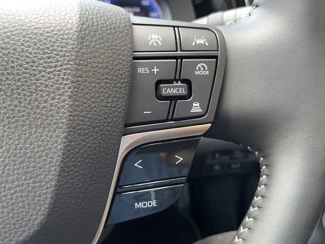 トヨタ クラウン スポーツ Z 福島県 2023(令5)年 1万km プレシャスホワイトパール 4WD/パワーバックドア/純正アルミホイール/モデリスタエアロ/LEDヘッドライト/オートライト/ディスプレイオーディオ（BT・フルセグTV）/純正サンルーフ/ETC2.0/シートエアコン・ヒーター（前席）/Wエアコン/コーナーセンサー/パワーシート（前席）/純正フロアマット