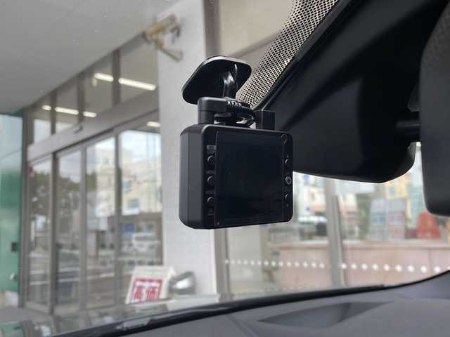 ＢＭＷ Ｘ２ xDrive 18d MスポーツX 山形県 2020(令2)年 5.4万km 黒 ・４WD/・純正ナビ/Bluetooth/AMFM/・ビルトインETC/・社外前後ドラレコ/・バックカメラ/・MTモード付きAT/・レーダークルーズコントロール/・レーンキープアシスト/・衝突被害軽減システム/・オートライト/・LEDヘッドランプ/・前後クリアランスソナー/・ヘッドアップディスプレイ/・電子パーキング/・ハーフレザーシート/・前席シートヒーター/・パワーバックドア