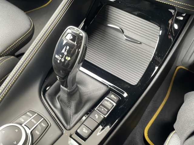 ＢＭＷ Ｘ２ xDrive 18d MスポーツX 山形県 2020(令2)年 5.4万km 黒 ・４WD/・純正ナビ/Bluetooth/AMFM/・ビルトインETC/・社外前後ドラレコ/・バックカメラ/・MTモード付きAT/・レーダークルーズコントロール/・レーンキープアシスト/・衝突被害軽減システム/・オートライト/・LEDヘッドランプ/・前後クリアランスソナー/・ヘッドアップディスプレイ/・電子パーキング/・ハーフレザーシート/・前席シートヒーター/・パワーバックドア