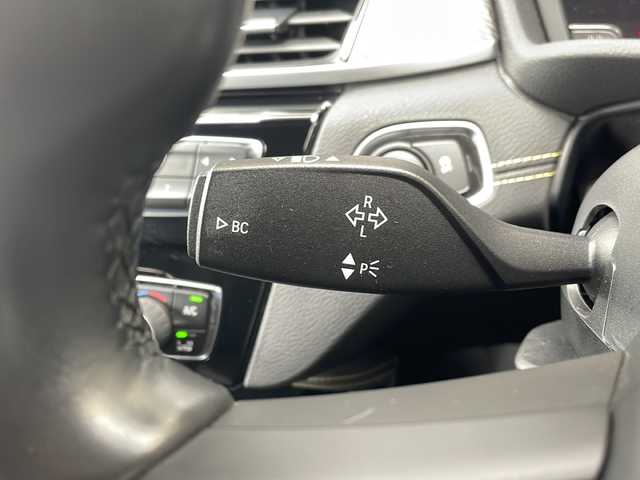 ＢＭＷ Ｘ２ xDrive 18d MスポーツX 山形県 2020(令2)年 5.4万km 黒 ・４WD/・純正ナビ/Bluetooth/AMFM/・ビルトインETC/・社外前後ドラレコ/・バックカメラ/・MTモード付きAT/・レーダークルーズコントロール/・レーンキープアシスト/・衝突被害軽減システム/・オートライト/・LEDヘッドランプ/・前後クリアランスソナー/・ヘッドアップディスプレイ/・電子パーキング/・ハーフレザーシート/・前席シートヒーター/・パワーバックドア