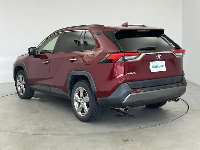 トヨタ ＲＡＶ４ G 愛知県 2019(平31)年 2.4万km センシュアルレッドマイカ ナビ /バックカメラ /追従クルコン /デジタルミラー　/シートヒーター　/パワーシート　/ステアヒーター　/パワーバックドア　/BSM　/ETC２．０　/電子パーキング　/USB　/前後ソナー　/ルーフレール　/取説　/保証書