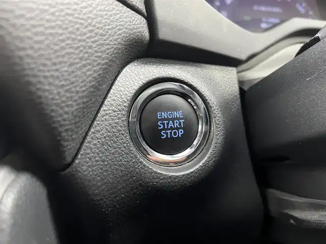トヨタ ＲＡＶ４ G 愛知県 2019(平31)年 2.4万km センシュアルレッドマイカ ナビ /バックカメラ /追従クルコン /デジタルミラー　/シートヒーター　/パワーシート　/ステアヒーター　/パワーバックドア　/BSM　/ETC２．０　/電子パーキング　/USB　/前後ソナー　/ルーフレール　/取説　/保証書
