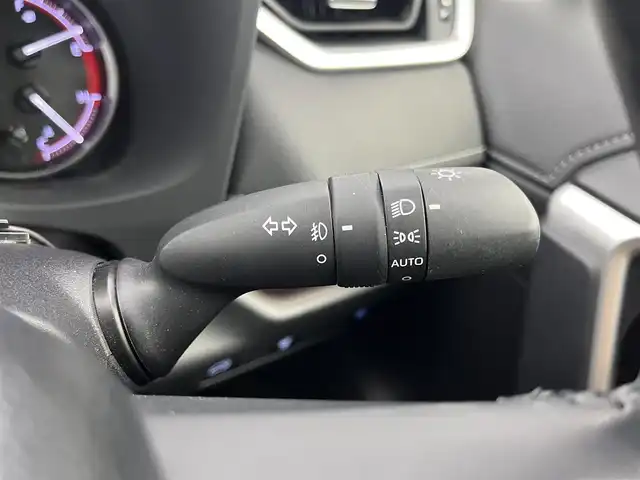 トヨタ ＲＡＶ４ G 愛知県 2019(平31)年 2.4万km センシュアルレッドマイカ ナビ /バックカメラ /追従クルコン /デジタルミラー　/シートヒーター　/パワーシート　/ステアヒーター　/パワーバックドア　/BSM　/ETC２．０　/電子パーキング　/USB　/前後ソナー　/ルーフレール　/取説　/保証書
