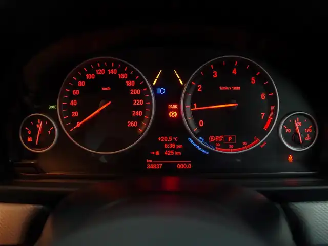 ＢＭＷ ５２３ｉ ツーリング Mスポーツ 兵庫県 2016(平28)年 3.5万km グレイシャーシルバー 純正ナビ/バックカメラ/フルセグTV/ETC/ドライビングアシストプラス/ACC/LDW/衝突回避被害軽減ブレーキ/パワーバックドア/パドルシフト/アルカンターラコンビネーションシート/前席パワーシート/コンフォートアクセス/純正18インチAW/アダプティブLEDヘッドライト