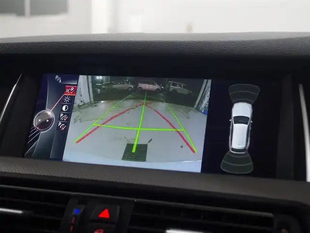 ＢＭＷ ５２３ｉ ツーリング Mスポーツ 兵庫県 2016(平28)年 3.5万km グレイシャーシルバー 純正ナビ/バックカメラ/フルセグTV/ETC/ドライビングアシストプラス/ACC/LDW/衝突回避被害軽減ブレーキ/パワーバックドア/パドルシフト/アルカンターラコンビネーションシート/前席パワーシート/コンフォートアクセス/純正18インチAW/アダプティブLEDヘッドライト