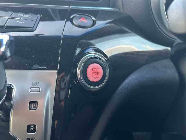 日産 エルグランド 250HWS アーバンクロム 長野県 2013(平25)年 12.9万km ブリリアントホワイトパール 【(株)IDOMが運営する【じしゃロン長野店】の自社ローン対象車両になります。こちらは現金ご利用時の価格です。自社ローンご希望の方は別途その旨お申付け下さい。】					/全方位モニター　/メーカーオプションナビ（ＤＶＤ，ＣＤ、フルセグＴＶ）/ビルトインＥＴＣ　/両側パワースライドドア　/プッシュスタート/ハーフレザーシー/ドラレコ前方のみ/フォグランプ　/フリップダウンモニター