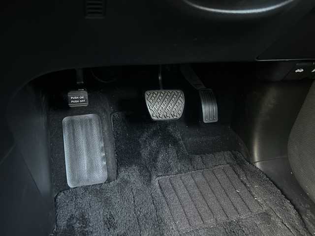 日産 エルグランド 250HWS アーバンクロム 長野県 2013(平25)年 12.9万km ブリリアントホワイトパール 【(株)IDOMが運営する【じしゃロン長野店】の自社ローン対象車両になります。こちらは現金ご利用時の価格です。自社ローンご希望の方は別途その旨お申付け下さい。】					/全方位モニター　/メーカーオプションナビ（ＤＶＤ，ＣＤ、フルセグＴＶ）/ビルトインＥＴＣ　/両側パワースライドドア　/プッシュスタート/ハーフレザーシー/ドラレコ前方のみ/フォグランプ　/フリップダウンモニター