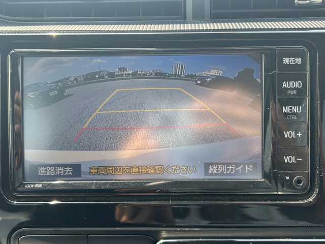 トヨタ アクア G 沖縄県 2019(平31)年 5.8万km ホワイトパールクリスタルシャイン 禁煙車　/ＥＴＣ　/ＬＥＤヘッドライト　/バックカメラ　/クルーズコントロール　/前後コーナーセンサー　/前後ドラレコ　/オートマチックハイビーム　/純正ＳＤナビＡＭ／ＦＭ／ＢＴ　/フルセグテレビ　/衝突被害軽減システム