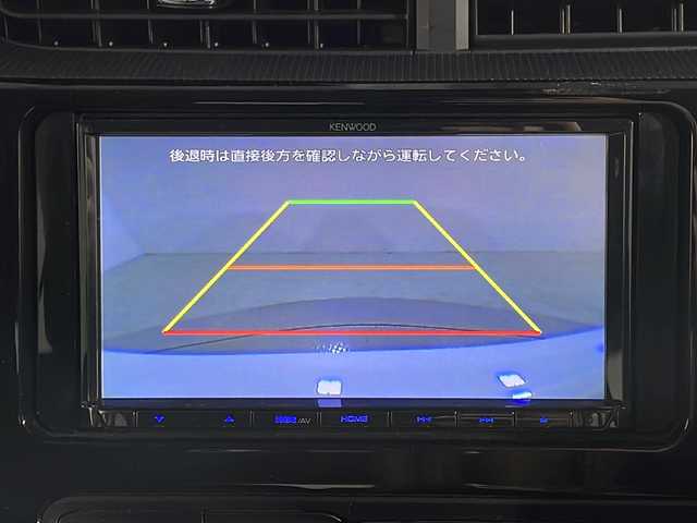 トヨタ アクア S 広島県 2020(令2)年 3.5万km スーパーホワイトⅡ 純正ナビ/バックカメラ/クリアランスソナー/セーフティセンス/・プリクラッシュセーフティ/・レーンディパーチャーアラート/・オートマチックハイビーム/LEDヘッドランプ/オートライト/ステアリングスイッチ/スマートキー