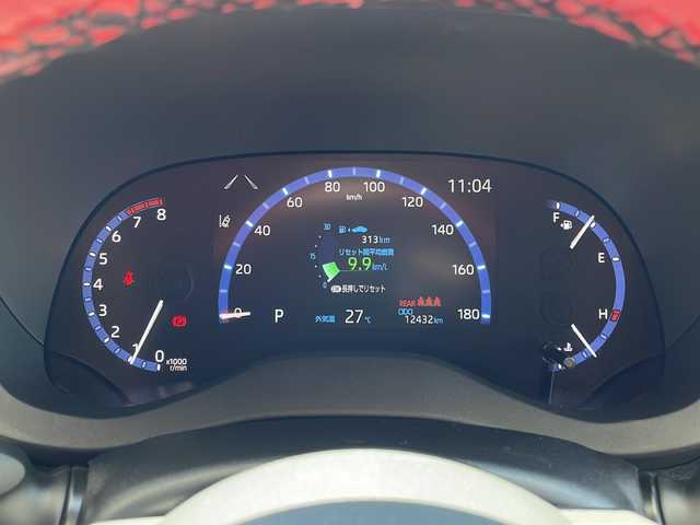 トヨタ ヤリスクロス Z 愛知県 2023(令5)年 1.3万km センシュアルレッドマイカ 衝突軽減システム/純正８型ディスプレイオーディオ（ナビあり）/レーダークルーズコントロール/シートヒーター/フルセグ/CD/DVD/Bluetooth/バックカメラ/パワーシート/コーナーセンサー/純正アルミホイール/LEDヘッドライト/ステアリングヒーター/オートマチックハイビーム/ドライブレコーダー/ETC/ステアリングスイッチ/スマートキー/プッシュスタート