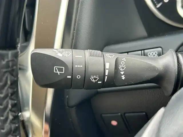 トヨタ アルファード X 愛知県 2019(平31)年 8万km ホワイトパールクリスタルシャイン 純正10インチナビ/（AM/FM/BT/SD/CD/DVD)/フルセグTV/バックモニター/ビルトインETC/純正フリップダウンモニター/両側パワースライドドア/LEDヘッドライト/フォグランプ/レーントレーシングアシスト/プリクラッシュセーフティ/パーキングサポートブレーキ/クルーズコントロール/純正18インチAW/スマートキー/スペアキー