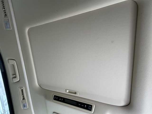 トヨタ アルファード X 愛知県 2019(平31)年 8万km ホワイトパールクリスタルシャイン 純正10インチナビ/（AM/FM/BT/SD/CD/DVD)/フルセグTV/バックモニター/ビルトインETC/純正フリップダウンモニター/両側パワースライドドア/LEDヘッドライト/フォグランプ/レーントレーシングアシスト/プリクラッシュセーフティ/パーキングサポートブレーキ/クルーズコントロール/純正18インチAW/スマートキー/スペアキー