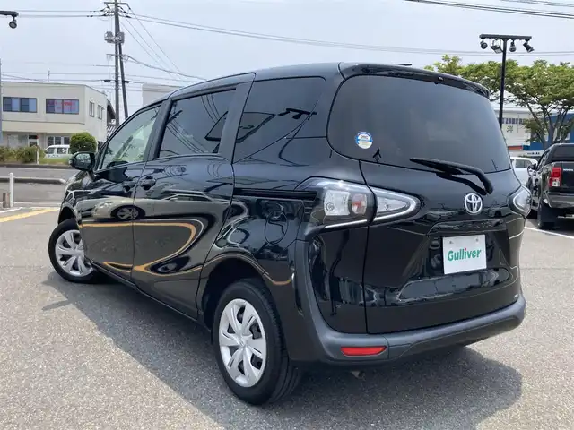トヨタ シエンタ G 鳥取県 2021(令3)年 4.5万km ブラックマイカ ４WD/純正ナビ/TV/CD/BT/バックカメラ・ETC/トヨタセーフティセンス/両側パワースライドドア/前席シートヒーター/ステアリングヒーター/前後クリアランスソナー/LEDヘットライト/オートハイビーム/フォグライト/プッシュエンジンスタート/スマートキー×２/フロアマット