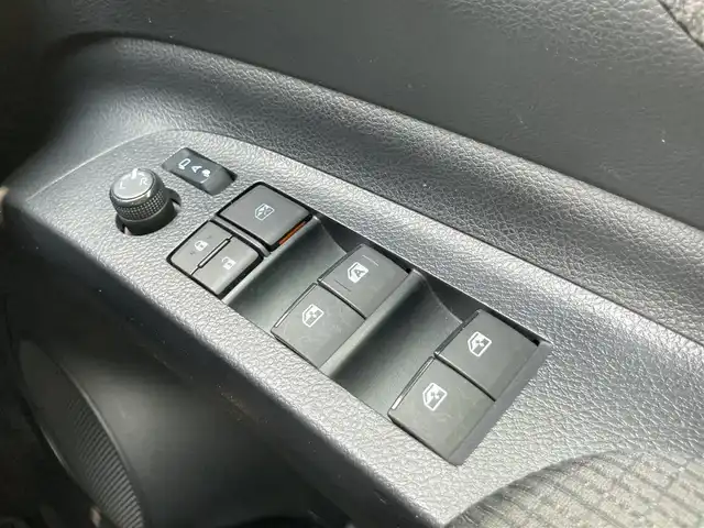 トヨタ シエンタ G 鳥取県 2021(令3)年 4.5万km ブラックマイカ ４WD/純正ナビ/TV/CD/BT/バックカメラ・ETC/トヨタセーフティセンス/両側パワースライドドア/前席シートヒーター/ステアリングヒーター/前後クリアランスソナー/LEDヘットライト/オートハイビーム/フォグライト/プッシュエンジンスタート/スマートキー×２/フロアマット