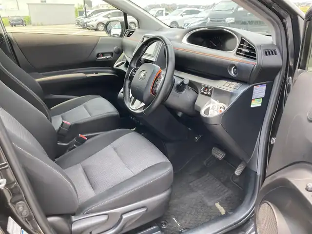 トヨタ シエンタ G 鳥取県 2021(令3)年 4.5万km ブラックマイカ ４WD/純正ナビ/TV/CD/BT/バックカメラ・ETC/トヨタセーフティセンス/両側パワースライドドア/前席シートヒーター/ステアリングヒーター/前後クリアランスソナー/LEDヘットライト/オートハイビーム/フォグライト/プッシュエンジンスタート/スマートキー×２/フロアマット