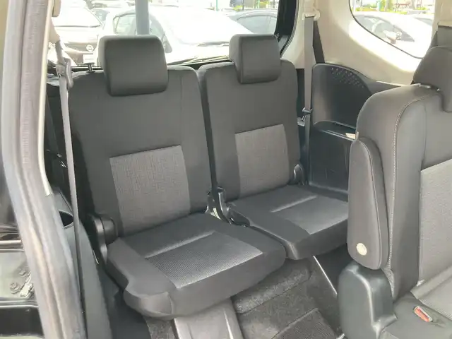 トヨタ シエンタ G 鳥取県 2021(令3)年 4.5万km ブラックマイカ ４WD/純正ナビ/TV/CD/BT/バックカメラ・ETC/トヨタセーフティセンス/両側パワースライドドア/前席シートヒーター/ステアリングヒーター/前後クリアランスソナー/LEDヘットライト/オートハイビーム/フォグライト/プッシュエンジンスタート/スマートキー×２/フロアマット