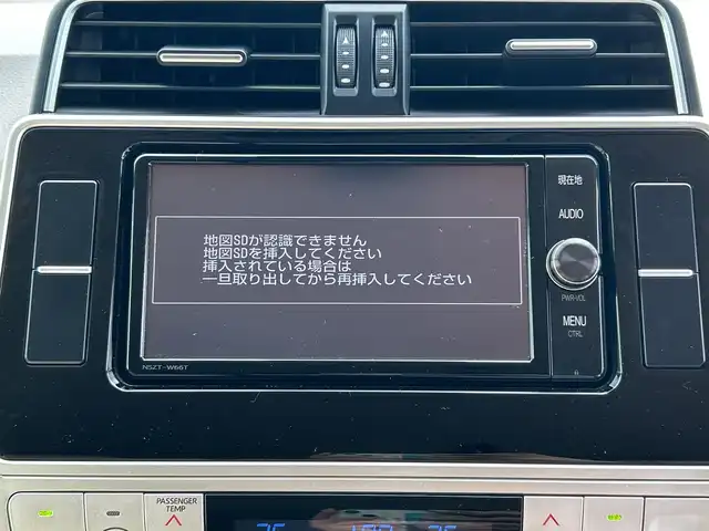 トヨタ ランドクルーザー プラド TX Lパッケージ 千葉県 2017(平29)年 7.8万km レッドマイカメタリック 7人乗 ナビNSZT-W66T バックカメラ ベージュ革 エアシート シートヒーター PCS LDA AHB クルコン 2ndスタート LEDライト オートライト リアスポ サイドステップ 17AW