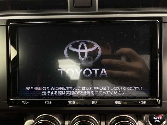 トヨタ ＧＲ８６ RZ 新潟県 2023(令5)年 1.8万km マグネタイトグレーメタリック 純正ナビ/　　フルセグ/CD/SD/BT/バックカメラ/クルーズコントロール/LEDオートライト/ハーフレザーシート/シートヒーター/純正18インチアルミホイール/GReddyハンドル/スマートキー/ETC