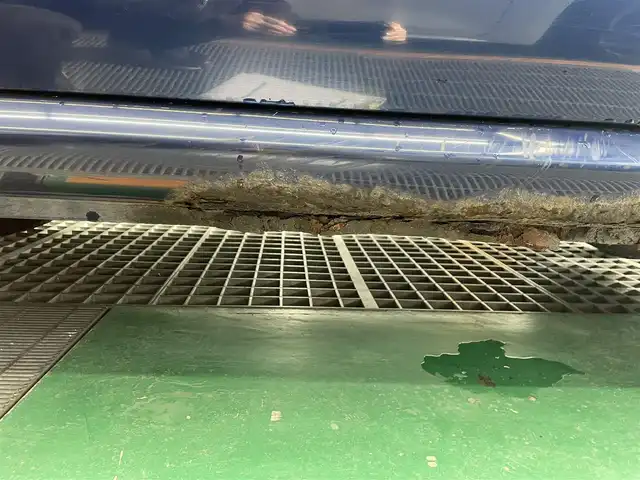 日産 キックス RS 宮城県 2011(平23)年 2.7万km ネアーズブルー ワンオーナー　/４ＷＤ　/ターボ　/ＥＴＣ　/前後ドラレコ（バックモニター兼用）/純正フロアマット　/トラントファーシフトレバー（４ＷＤ切替シフト）　/社外ナビ/社外オーディオ/　CD/FM/AM/MP3/AUX/社外アルミホイール付きサマータイヤ積載/　175/80　15インチ　溝４mm/保証書/取扱説明書