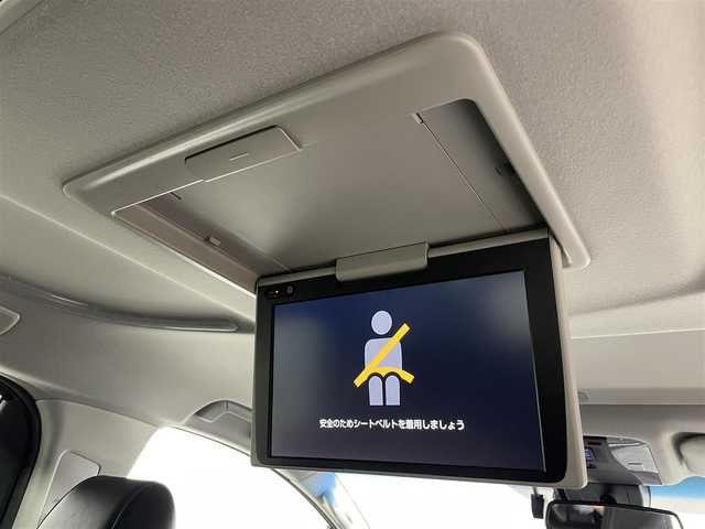 トヨタ アルファード S Cパッケージ 大阪府 2019(平31)年 5万km ホワイトパールクリスタルシャイン サンルーフ　黒革シート　純正ナビ　バックカメラ　Bluetooth　フルセグTV　DVD再生　トヨタセーフティーセンス　レーダークルーズ　両側パワースライドドア　シートヒーター　エアーシート　ビルトインETC　ドライブレコーダー　オートライト　LEDヘッドライト