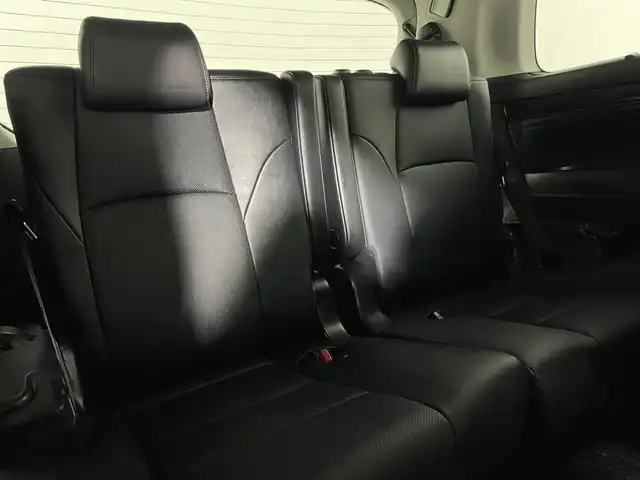 トヨタ アルファード S Cパッケージ 大阪府 2019(平31)年 5万km ホワイトパールクリスタルシャイン サンルーフ　黒革シート　純正ナビ　バックカメラ　Bluetooth　フルセグTV　DVD再生　トヨタセーフティーセンス　レーダークルーズ　両側パワースライドドア　シートヒーター　エアーシート　ビルトインETC　ドライブレコーダー　オートライト　LEDヘッドライト